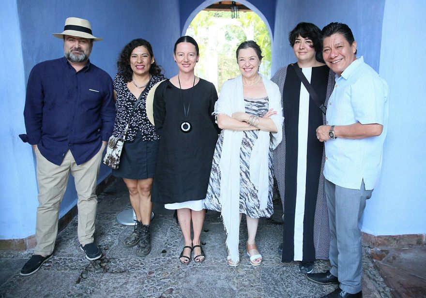 “Ensayo para una encarnación”