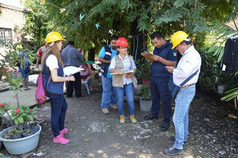 vivienda afectada, la geo-referenzación y la toma de fotografías