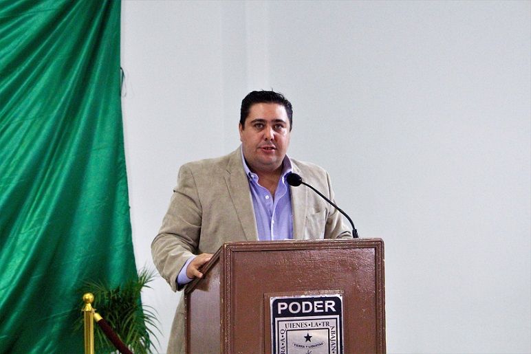 reforma el artículo 19 inciso e) de la Constitución Política del Estado de Morelos