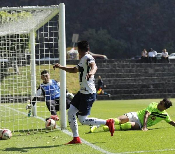 el objetivo primordial del equipo es sentar la base del cuadro titular y darle actividad a los refuerzos