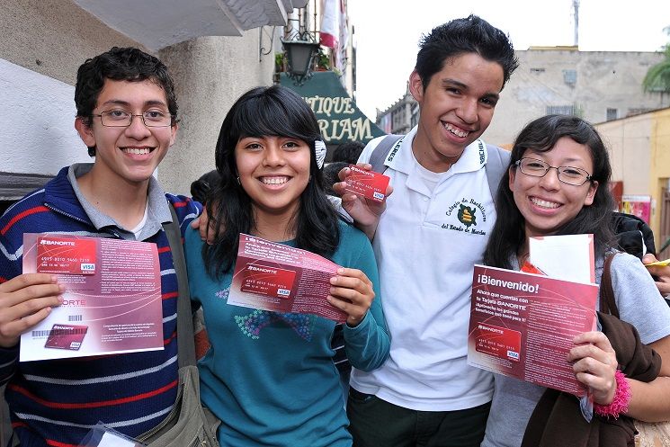 alumnos de las preparatorias, bachilleratos y demás subsistemas de educación media superior en Morelos