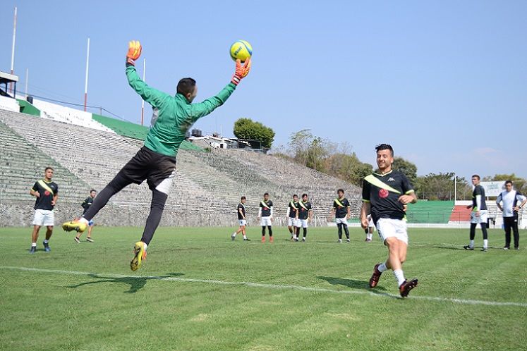 Cañeros del Club Atlético Zacatepec buscarán su calificación a Octavos de Final de la Copa MX, cuando esta noche en punto de las 19:00 horas enfrenten a Murciélagos FC en el Estadio “Centenario”, en Los Mochis, Sinaloa
