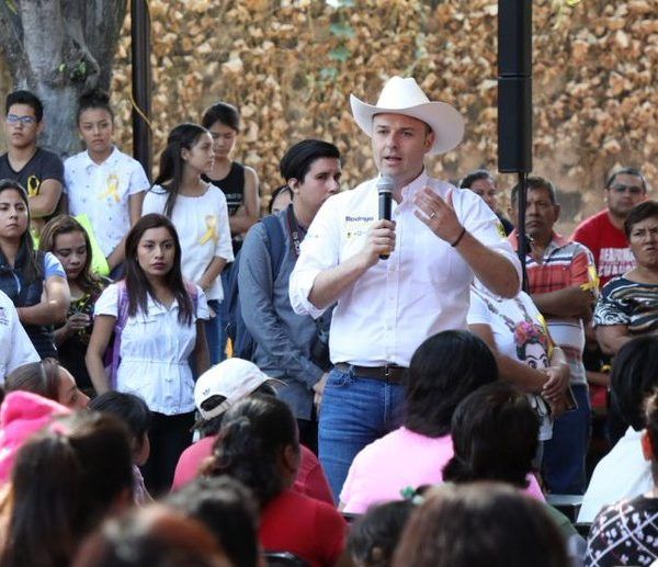 sólo busca justificar su incapacidad y falta de voluntad para garantizar orden en su municipio