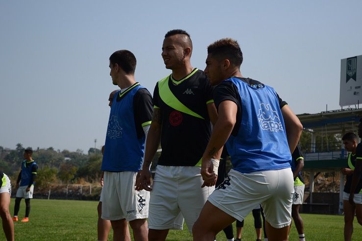 Los Cañeros del Club Atlético Zacatepec están más que listos para recibir a los Panzas Verdes de León, la tarde de este martes en punto de la 19:06 horas en la cancha del Agustín "Coruco" Díaz