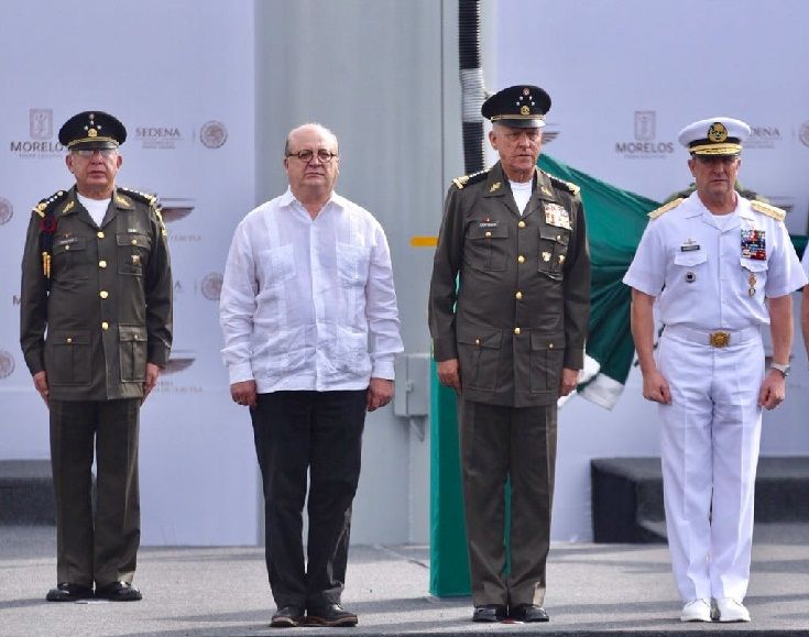 El secretario de la Defensa Nacional, Salvador Cienfuegos Zepeda, consideró que quien quiera dirigir el destino de los mexicanos debe seguir el ejemplo de unidad, congruencia y honestidad de José María Morelos y Pavón