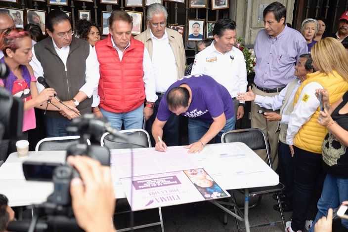 Este es un compromiso, aquí no hay temas electorales, estamos pasando por una crisis muy complicada con todos los municipios hay feminicidios y no lo vamos a permitir más, ustedes saben que a mí no me gusta lucrar con esto, pero llegando vamos a poner un hasta aquí a la impunidad. Ya basta, creo que todos estamos cansados de lo mismo