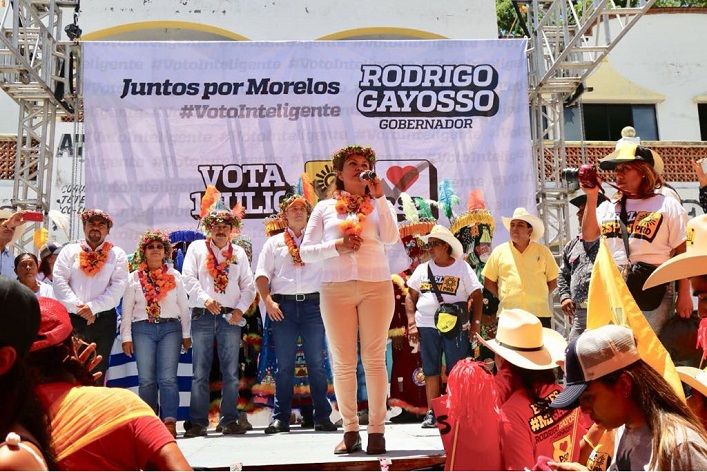En compañía de Rodrigo Gayosso Cepeda, candidato a la Gubernatura por la coalición Juntos por Morelos PRD-PSD, que es importante gestionar oportunidades que permitan a las personas indígenas, tener un pleno desarrollo