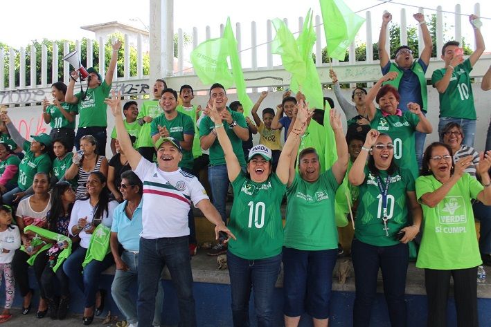 En Ocuituco fue recibida por más de 1,600 personas para escuchar sus propuestas rumbo la gubernatura; estuvo acompañada por Jesús Anzures, candidato a presidente municipal, y Claudia Covarrubias, candidata a Diputada local por el IV Distrito