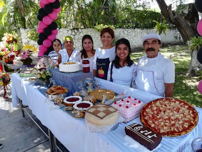 Al felicitar a quienes concluyeron las capacitaciones, la encargada de despacho del SNE, Marcela Hernández Salgado, mencionó que los cursos impartidos en Cuernavaca, Jiutepec, Emiliano Zapata, Yautepec, Puente de Ixtla y Jojutla, fueron gracias al programa de Capacitación para el Autoempleo con un recurso de 704 mil 340 pesos