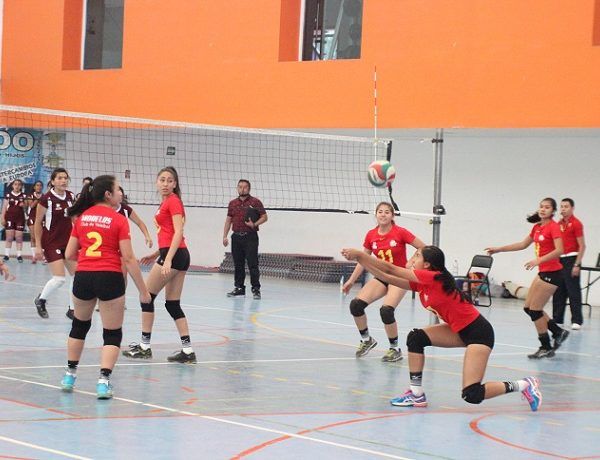 Dentro de la categoría secundaria femenil estarán como oponentes el Club Morelos de Voleibol y el Colegio Guadalupe, lo mismo harán el Revo y el Colegio Robert Kennedy, estos cuatro contendientes con jugadoras entre los 12 y 14 años pueden ser semillero para que en unos años estén representando nuestra entidad en competencias regionales y nacionales