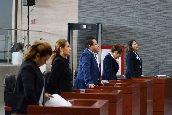 “Debemos honrar el legado el Morelense que luchó contra la desigualdad y el abuso del poder, con la finalidad de poner de manifiesto que los ideales del General, no acabaron con su muerte”, señala la propuesta realizada por el diputado Alfonso de Jesús Sotelo Martínez