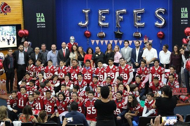 El entrenador en jefe Edgar García Navarro se dirigió al equipo con palabras de aliento y motivación para enfrentar sus siguientes compromisos. Señaló: "Este club es un sueño y hemos de cumplir nuestros objetivos como grupo hasta alcanzarlos”