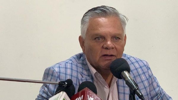 El ex diputado federal y ex coordinador red Gente x Gente (GxG), que impulsó la candidatura de Graco Ramírez a gobernador de Morelos, se pronunció a favor de que sea un legislador el que encabeza ahora la Junta Política y de Gobierno y agregó que la posición corresponde al Partido Encuentro Social, al que pertenece el gobernador Cuauhtémoc Blanco Bravo