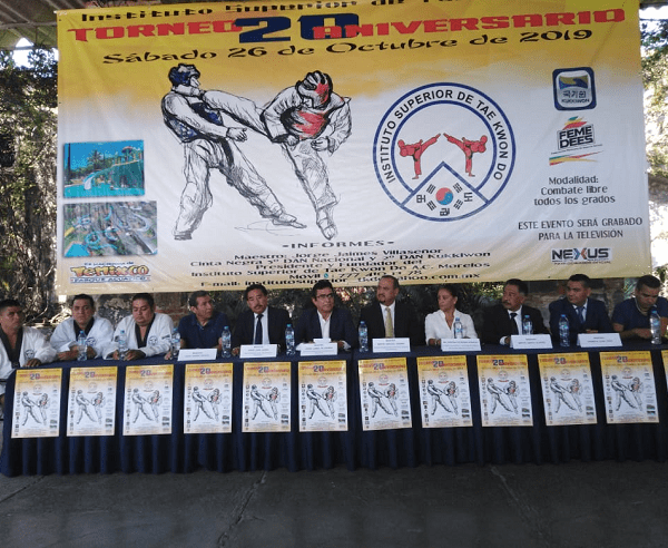 Presentes a esta presentación fueron las autoridades de la Federación Mexicana de Deportes Escolares (FEMEDEES), bajo el mando de Martín Sánchez Tenorio; Jorge León Laurel, del Instituto Nacional de TAE; y los anfitriones de la Ex Hacienda de Temixco, Martín García Álvarez y Cristina Gutiérrez Rosales; así como los profesores Villegas y Juárez Orozco