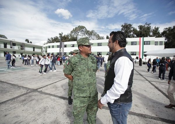 Antonio Villalobos refrendó su compromiso institucional que permita lograr los objetivos que se establecen a través de la Mesa Territorial para la Construcción de la Paz, en el cual, Ayuntamiento de Cuernavaca, así como Huitzilac, Temixco, Zapata, Xochitepec participan de manera directa