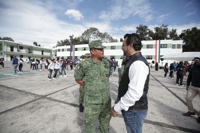 Antonio Villalobos refrendó su compromiso institucional que permita lograr los objetivos que se establecen a través de la Mesa Territorial para la Construcción de la Paz, en el cual, Ayuntamiento de Cuernavaca, así como Huitzilac, Temixco, Zapata, Xochitepec participan de manera directa