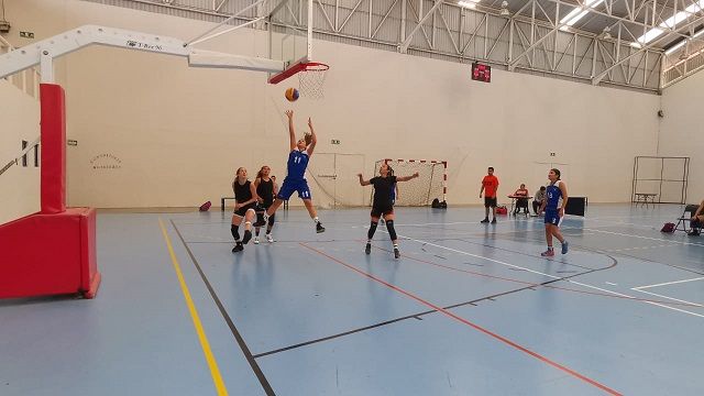 Hubo también la participación de los anfitriones Venados de la Universidad Autónoma del Estado de Morelos -UAEM-, además de la asistencia de las tercias del Robert Kennedy, Leonas, La Salle Cuernavaca, UNAM, Universidad Iberoamericana, campus Santa Fe y los potros UAEMx, que le pusieron todo el entusiasmo en la cancha en la que cada uno de los representativos estudiantiles llegaron con sus mejores armas a esta jornada