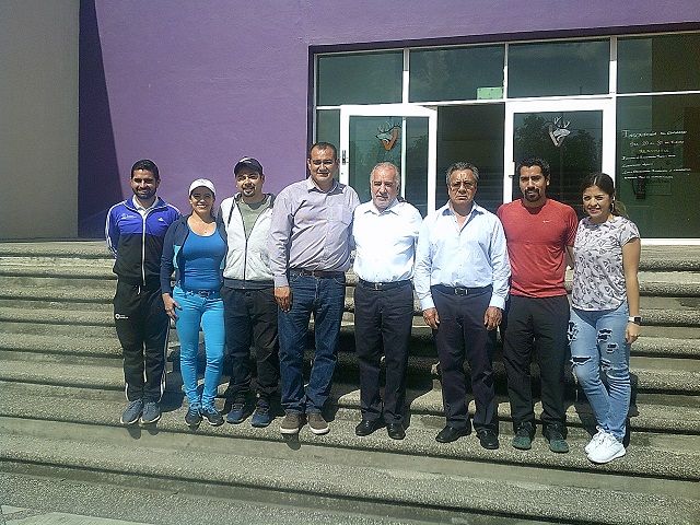 El recorrido inició en el Polideportivo Uno, donde se observaron todos los espacios; el rector Urquiza aprovechó para platicar con todos los técnicos deportivos para agradecerles el trabajo realizado, además de comprometerlos a redoblar esfuerzos para obtener los mejores resultados en las próximas competencias