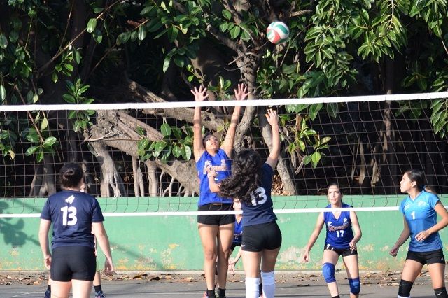 Mientras que, en la rama varonil, en plan ascendente y como uno de los fuertes candidatos, los del Colegio La Salle siguen con paso firme en su accionar y ello los llevo a sumar su victoria