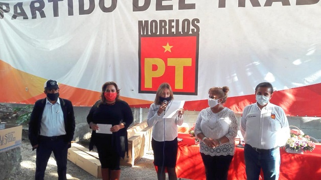 En el evento donde rindieron protesta 60 coordinadores seccionales, la líder partidista destacó que "el propósito del PT es acercar más al Partido con la gente y acreditar en los hechos con gestión y trabajo político, que el Partido del Trabajo está de tu lado"