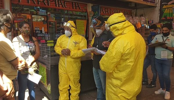 Gonzalo Barquín manifestó que aunado a estos recorridos se está vigilando que se cumplan las propuestas para cuidar a los visitantes y comerciantes, entre las que destacan la aplicación de filtros sanitarios, la vigilancia del uso de cubrebocas, entre otras medidas de igual importancia para evitar la propagación del virus del COVID-19