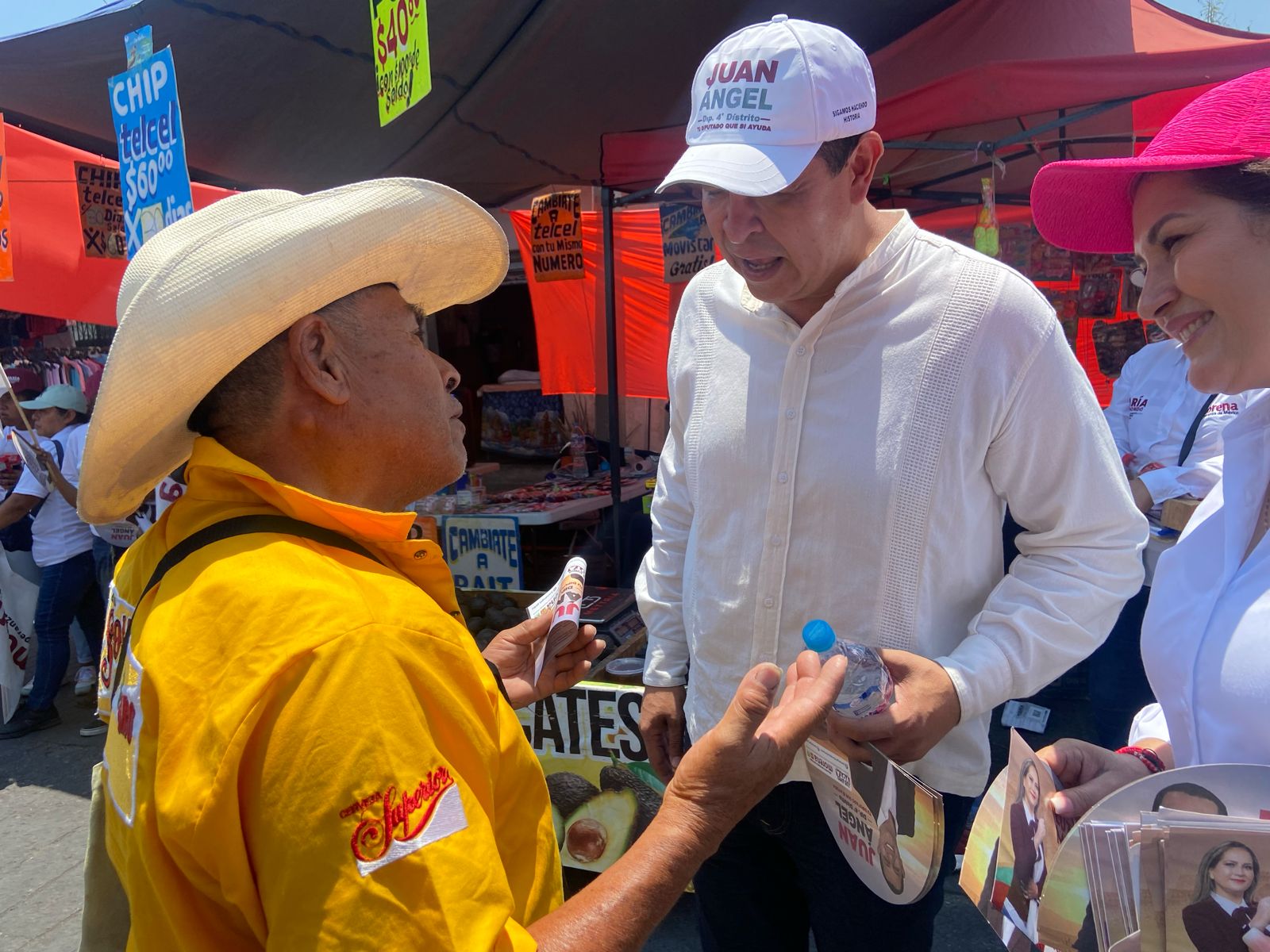 Juan Ángel Flores Bustamante buscará apoyos a grupos vulnerables