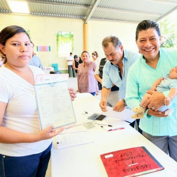 directora de atención ciudadana, Lourdes Riva Palacio