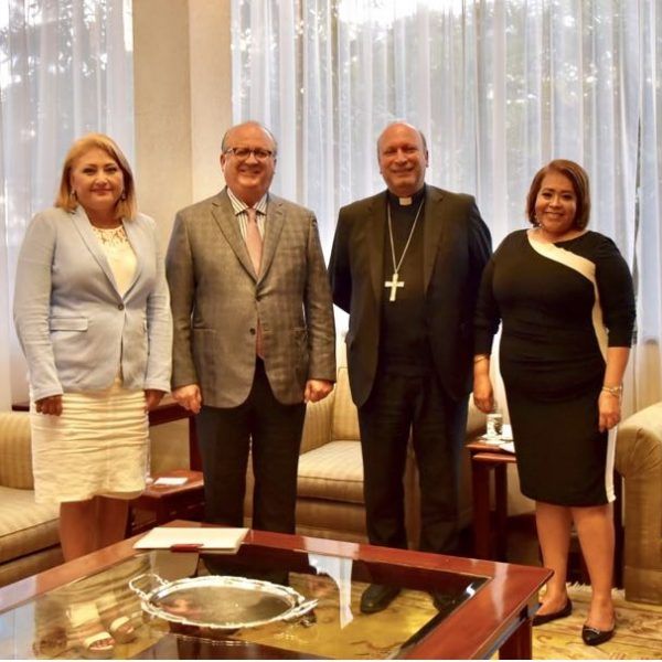 el obispo Ramón Castro Castro