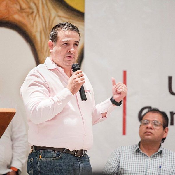 crear Comités de Base