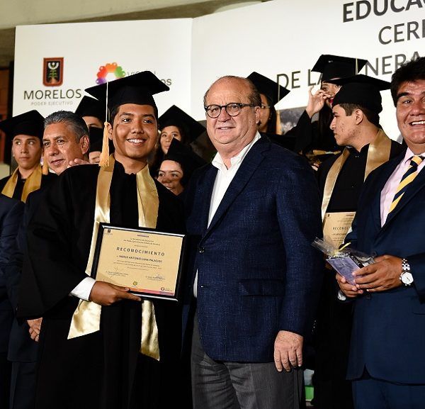 reforzar el apoyo de Beca Salario