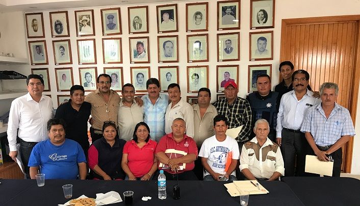 líderes de mototaxis