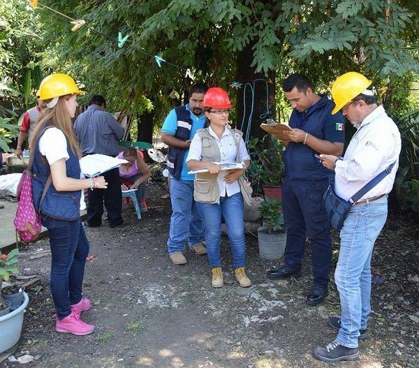 vivienda afectada, la geo-referenzación y la toma de fotografías
