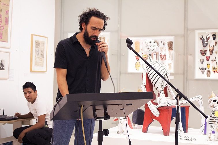 En el marco de la exposición “Víctor Fosado. Con mil diablos a caballo”