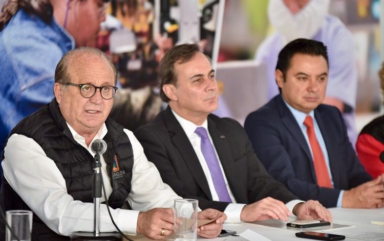 Yo le propongo al señor gobernador que siga Morelos rompiendo paradigmas y siga caminando hacia adelante en la modernización de la cultura de mejora regulatoria