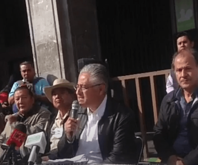 dijo al señalar que con él se sumarán más dirigentes, en clara alusión a sus acompañantes y miembros del Frente Amplio Morelense