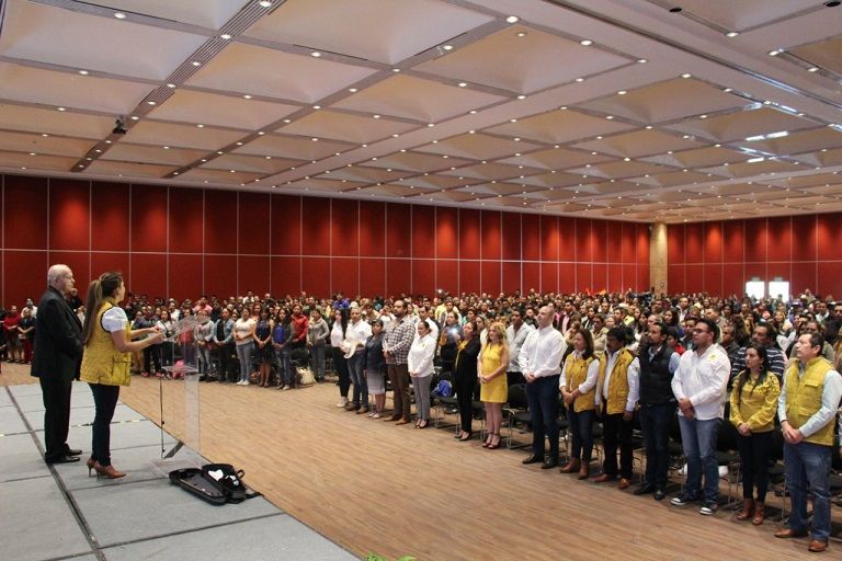 El PRD está más fuerte que nunca y comprometido con la sociedad, afirmó la presidenta estatal del Sol Azteca, Hortencia Figueroa Peralta