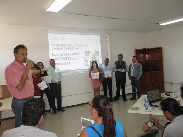 Gilberto Méndez Reveles, jefe del Departamento de Afiliación y Prestaciones Económicas