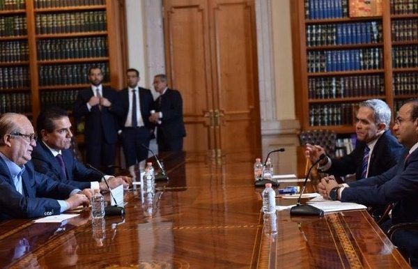 El secretario de Gobernación, Alfonso Navarrete Prida, acordó con los gobernadores de Morelos, Michoacán y Chiapas, así como el jefe de Gobierno de la Ciudad de México