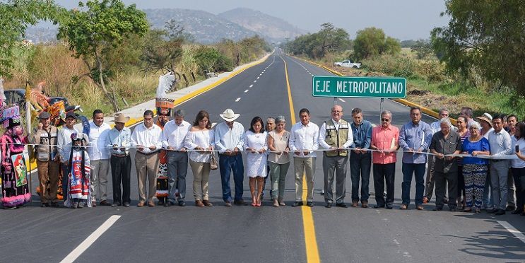 los alcaldes Manuel Agüero Tovar, de Jiutepec, y Fernando Aguilar Palma, de Emiliano Zapata