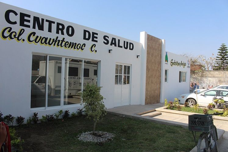 El presidente explicó que el Centro de Salud era una petición añeja de la ciudadanía debido a que no existen centros médicos cercanos a estas comunidades o no cuentan con la capacidad para atenderlos, orillando a los vecinos a acudir a clínicas privadas o a hospitales de otros municipios