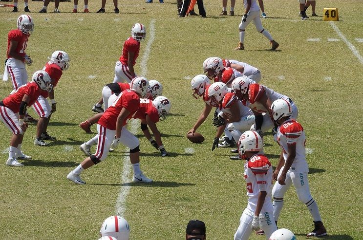 La escuadra de los Mandriles del Colegio Stratford vio cortada su racha invicta en la temporada 2018 de la categoría juvenil de futbol americano de la CONADEIP, quedando ahora su marca de tres triunfos y una derrota