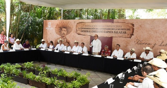 Aseguró que “Morelos está vinculado a la historia y a la vida de Emiliano Zapata y es muy importante mantener está vinculación para que mañana nuestros hijos y nietos valoren, como hoy lo hacemos nosotros, las raíces revolucionarias y la razón de ser zapatistas y morelenses”