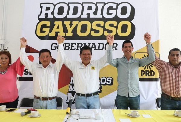 Así lo dieron a conocer en una conferencia de prensa realizada la mañana de este miércoles en el municipio de Jojutla, en donde en voz del ex diputado local y ex regidor, Rufo Villegas Higareda, dieron a conocer su respaldo a "El Gallo" debido a que lo consideraron como el único candidato con propuestas serias para transformar a la entidad