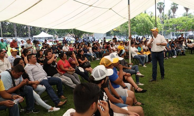 Rodrigo Gayosso afirmó que durante su gobierno destinará un fondo por 200 millones de pesos al mes, para reconstruir la infraestructura de la localidad, su cultura y el comercio, de una forma planificada a largo plazo y de manera sustentable