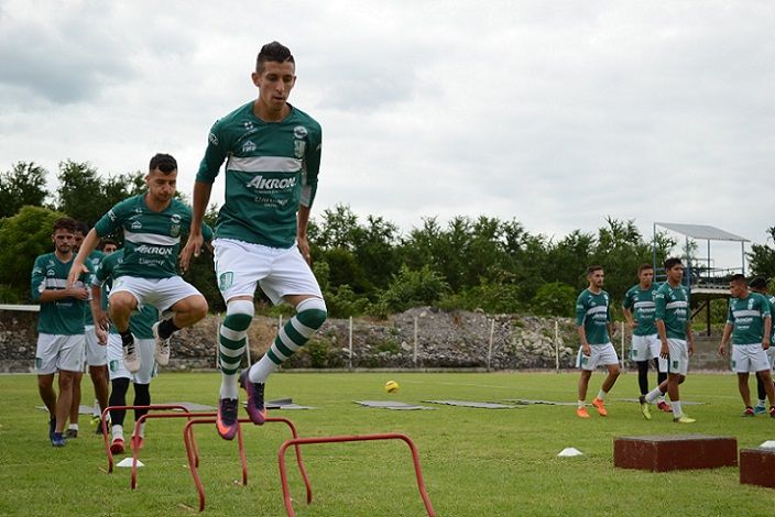 Continuaron con su preparación de cara al arranque del Torneo Apertura 2018 del Ascenso MX y la Copa MX en la que está el reto latente de llegar aún más lejos en esta edición quedó el gusto de ser protagonistas y de paso la afición le exigirá al equipo azucarero de salir con todo en estos dos torneos que se avecinan