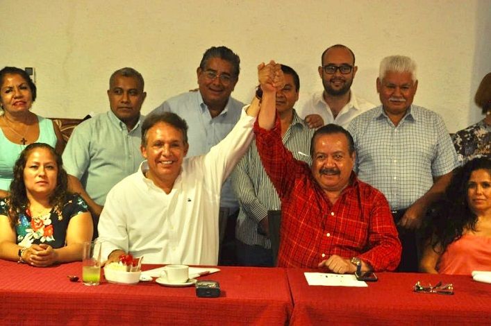 Así lo destacó Vinicio Limón Rivera, líder estatal de la Confederación de Trabajadores de México (CTM), durante una reunión plenaria de secretarios generales con el aspirante priísta, quien recibió el apoyo de más de 45 secretarios generales de diversos sindicatos del estado de Morelos