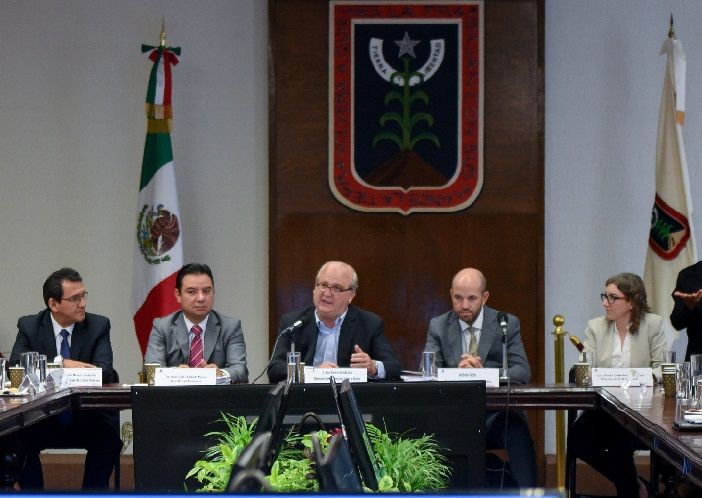 Sostuvo que quienes dicen que la deuda pública del estado asciende a más de 14 mil millones de pesos sólo pretenden generar ruido e impulsar un debate ocioso