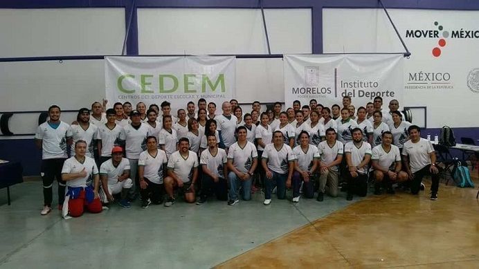 Se cuenta con la participación de 102 entrenadores, licenciados en educación física y estudiantes de las carreas afines en el ámbito deportivo, los ponentes en esta capacitación se cuenta con la participación de Salvador Muñoz Gutiérrez y Pedro Gómez Castañeda ambos de la Escuela Nacional de Entrenadores Deportivos (ENED), quienes sin lugar a dudas han dado su máximo en estas jornadas que se llevan hasta el momento a fin de que no queden ninguna duda, y que la experiencia asimilada de cada uno de los alumnos sea de lo mejor y se vea reflejado el día de mañana en los éxitos de sus atletas