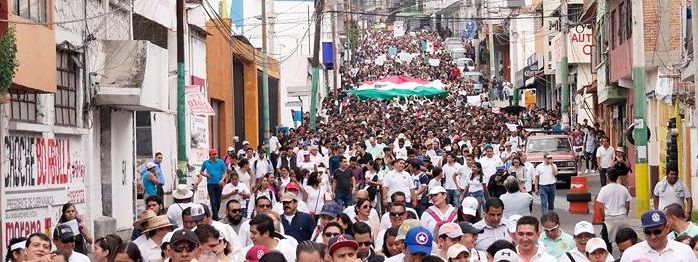 De manera urgente la Universidad Autónoma del Estado de Morelos requiere de 640 millones de pesos para el pago de salarios y prestaciones, incluido el aguinaldo; y mil 600 millones para resolver el déficit financiero que arrastra