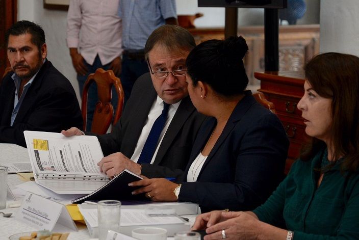 Se abordaron temas de Desarrollo Sustentable, Agua Potable y Saneamiento, Reconstrucción de Infraestructura Pública y Movilidad y Transporte, además de entregarles la información de la pasada reunión en materia de turismo y desarrollo económico